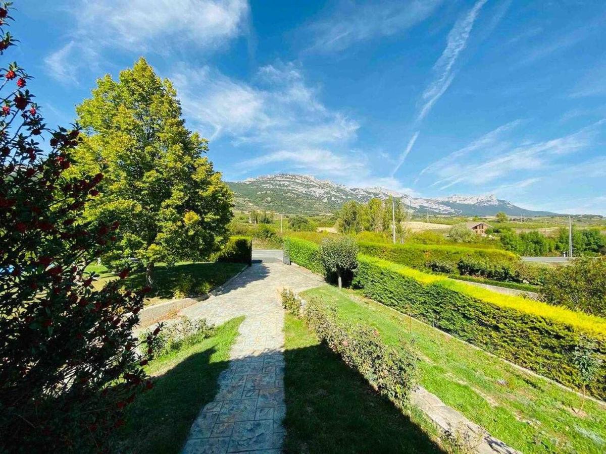 Sagastienea Villa Con Piscina Y Tenis En La Rioja Samaniego Exterior foto